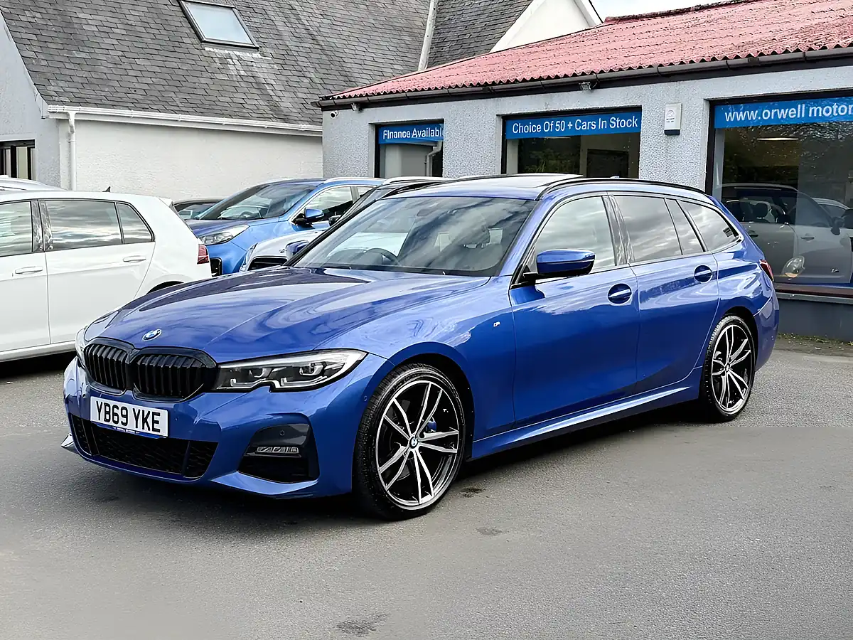 Used 2019 BMW 3 Series M Sport Touring Portimao Blue - Interior and Exterior details 17