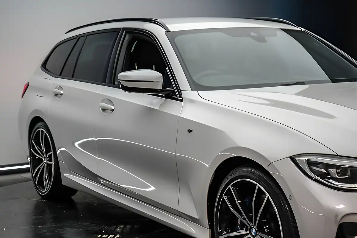 Used 2019 BMW 3 Series M Sport Touring White - Interior and Exterior details 13
