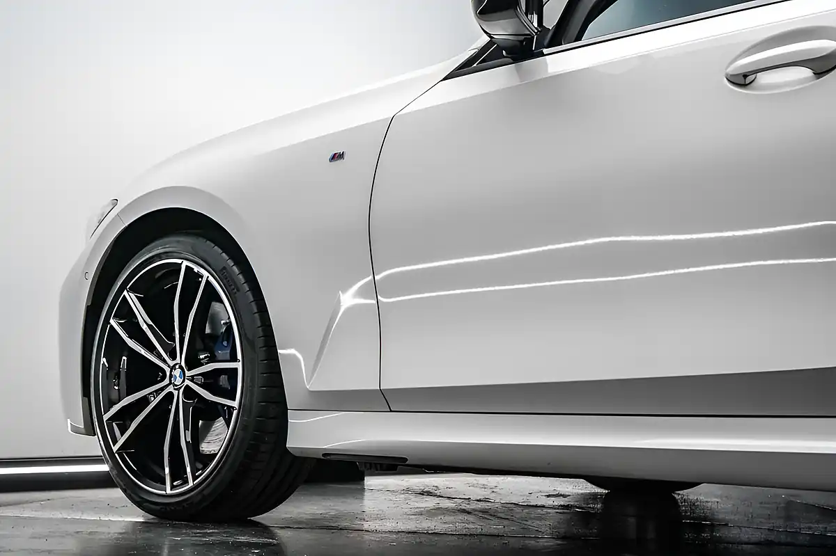 Used 2019 BMW 3 Series M Sport Touring White - Interior and Exterior details 8