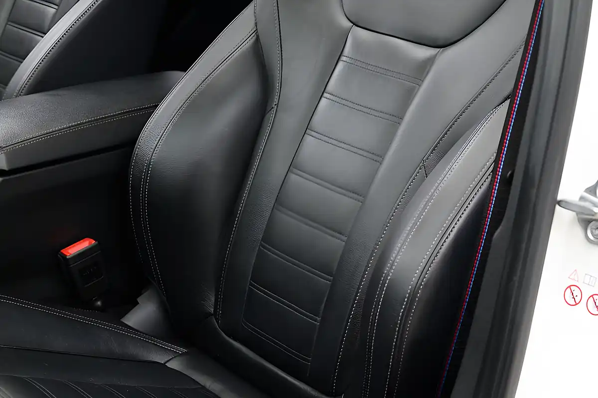Used 2019 BMW 3 Series M Sport White - Interior and Exterior details 13