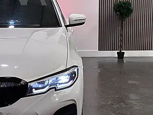 Used 2019 BMW 3 Series M Sport White - Interior and Exterior details 18