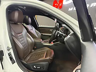 Used 2019 BMW 3 Series M Sport White - Interior and Exterior details 12
