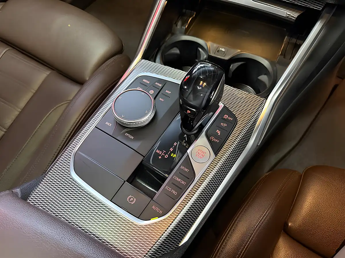 Used 2019 BMW 3 Series M Sport White - Interior and Exterior details 15