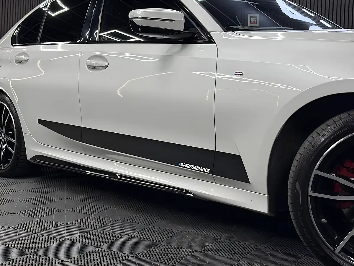 Used 2019 BMW 3 Series M Sport White - Interior and Exterior details 4