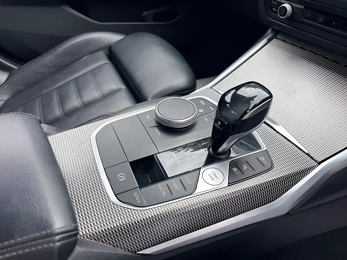 Used 2019 BMW 3 Series M Sport White - Interior and Exterior details 13