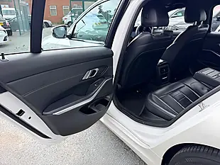Used 2019 BMW 3 Series M Sport White - Interior and Exterior details 17