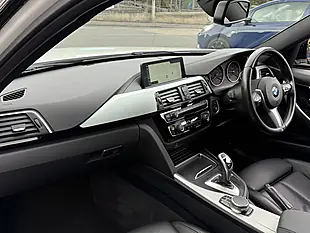 Used 2019 BMW 3 Series M Sport White - Interior and Exterior details 15
