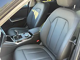 Used 2019 BMW 3 Series Se Black - Interior and Exterior details 10
