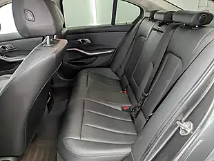 Used 2019 BMW 3 Series Se Mineral Grey - Interior and Exterior details 11