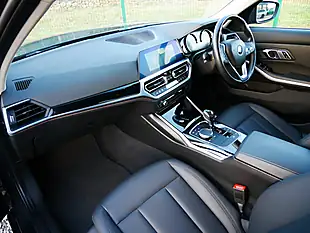 Used 2019 BMW 3 Series Se Mineral Grey - Interior and Exterior details 12