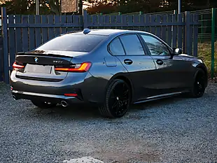 Used 2019 BMW 3 Series Se Mineral Grey - Interior and Exterior details 9