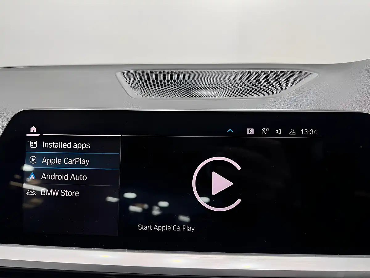 Used 2019 BMW 3 Series Se Pro Blue - Interior and Exterior details 15