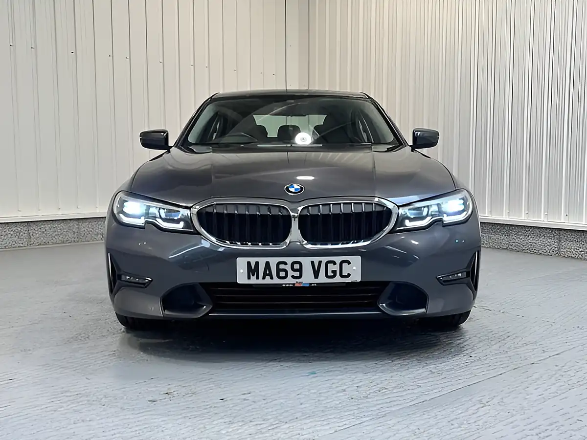 Used 2019 BMW 3 Series Sport Mineral Grey - Interior and Exterior details 2