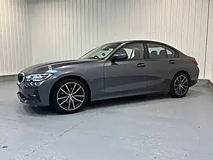 Used 2019 BMW 3 Series Sport Mineral Grey - Interior and Exterior details 3