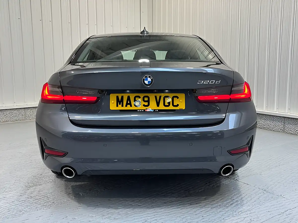 Used 2019 BMW 3 Series Sport Mineral Grey - Interior and Exterior details 6