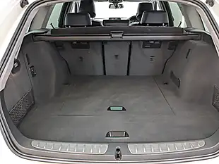 Used 2019 BMW 3 Series Sport Touring Alpine White - Interior and Exterior details 11