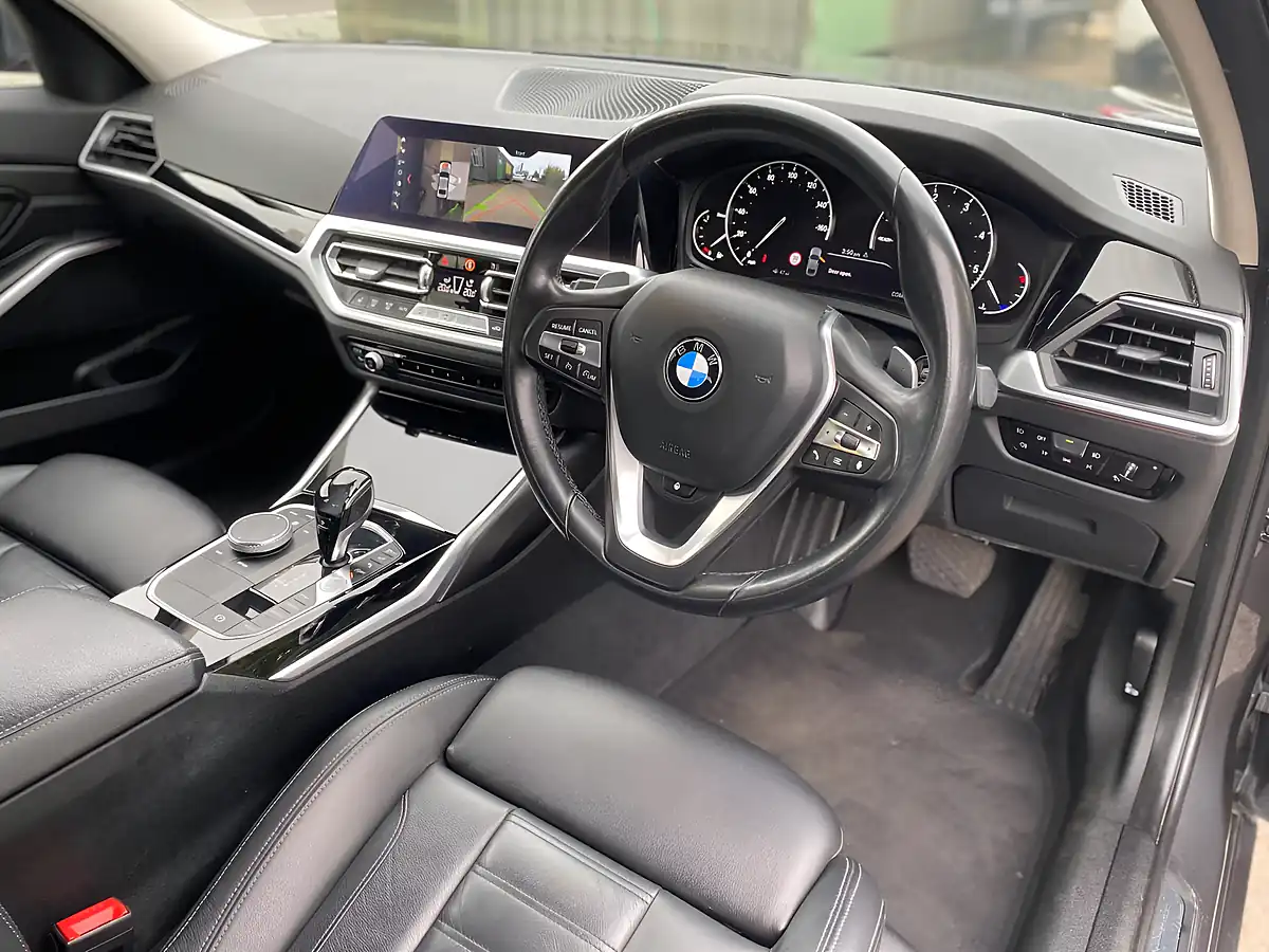 Used 2019 BMW 3 Series Sport Xdrive Grey - Interior and Exterior details 15
