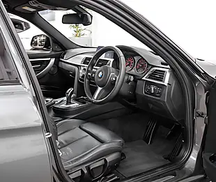 Used 2019 BMW 320i M Sport Shadow Edition Touring Mineral Grey - Interior and Exterior details 11