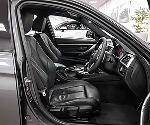 Used 2019 BMW 320i M Sport Shadow Edition Touring Mineral Grey - Interior and Exterior details 13