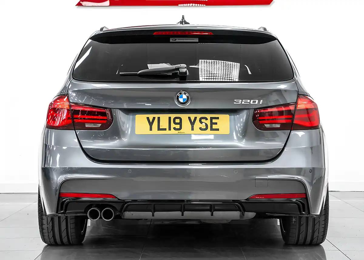 Used 2019 BMW 320i M Sport Shadow Edition Touring Mineral Grey - Interior and Exterior details 8