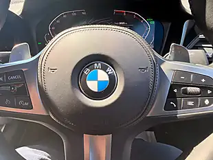 Used 2019 BMW 330i M Sport Alpine White - Interior and Exterior details 16