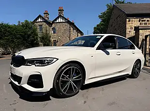 Used 2019 BMW 330i M Sport Alpine White - Interior and Exterior details 7