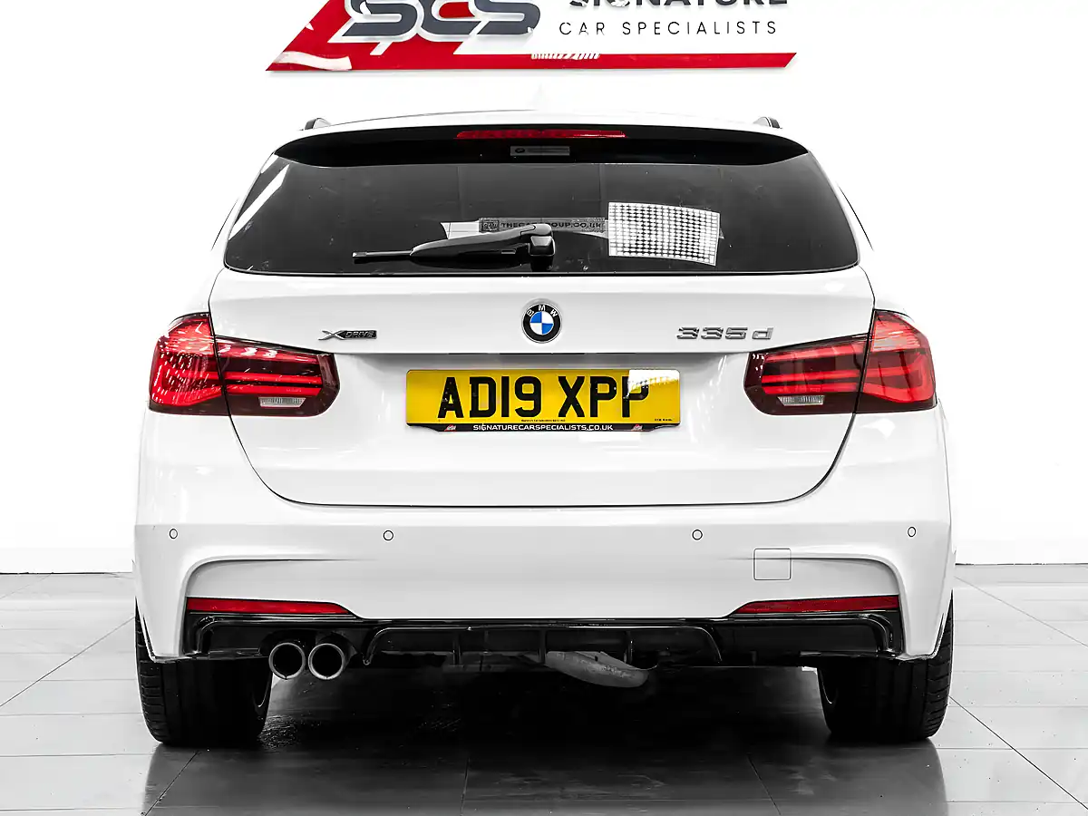 Used 2019 BMW 335d M Sport Shadow Edition Alpine White - Interior and Exterior details 6
