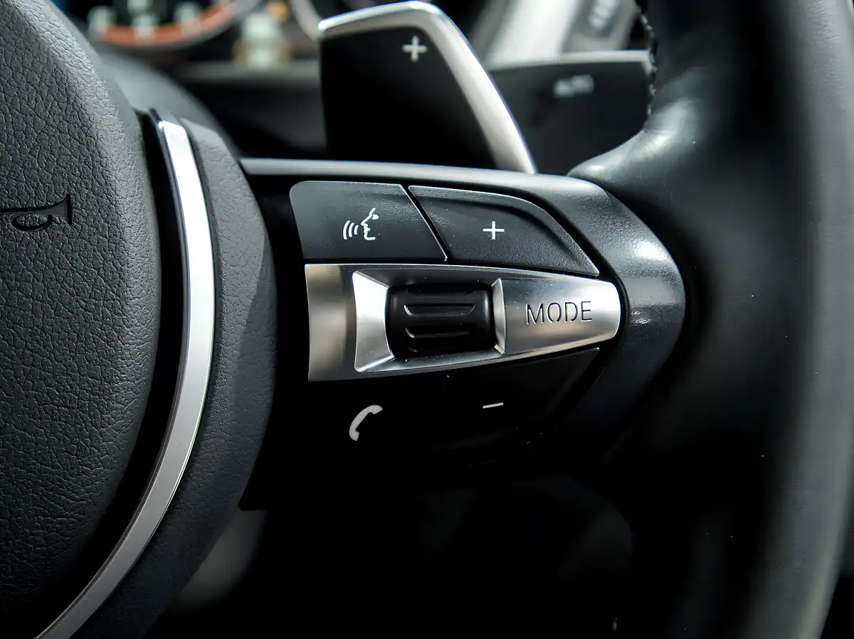 Used 2019 BMW 4 Series Gran Coupe M Sport Black - Interior and Exterior details 13