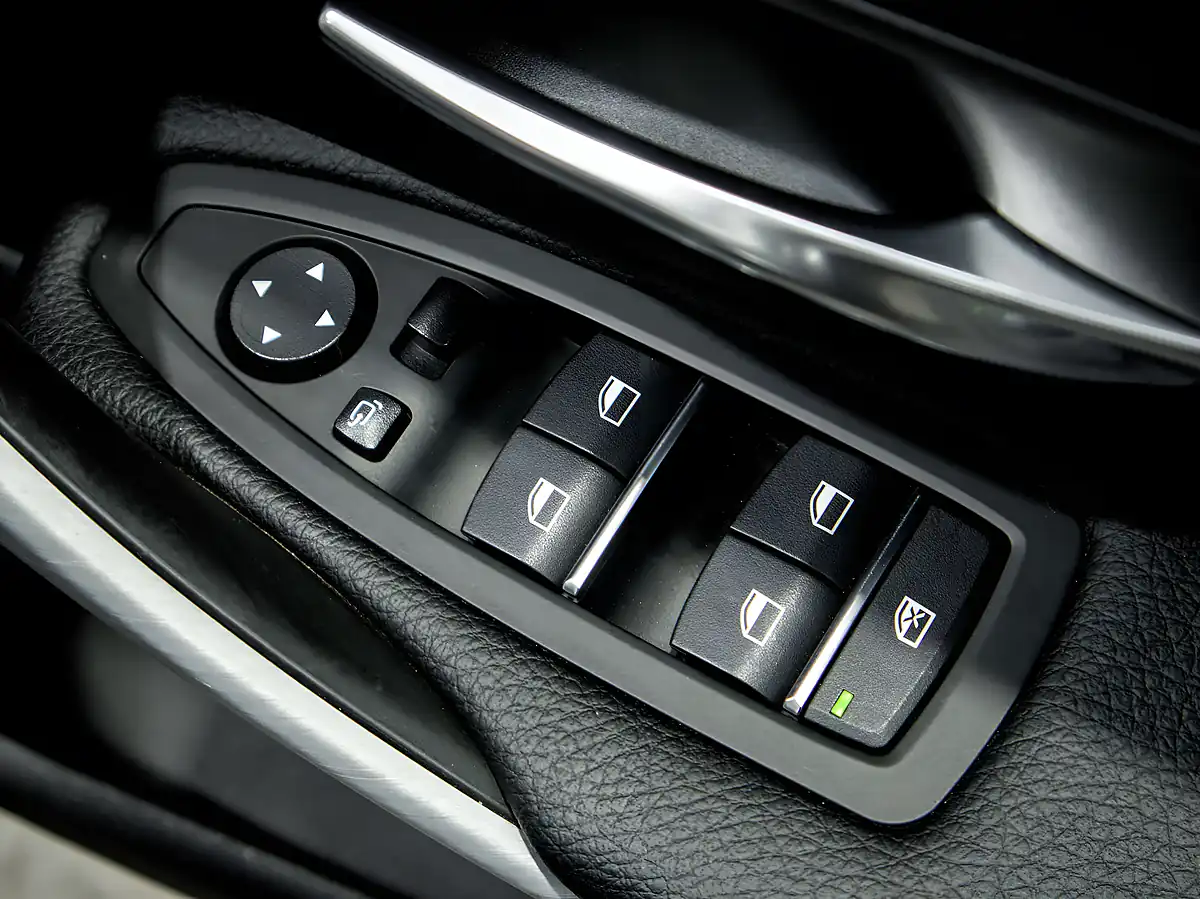 Used 2019 BMW 4 Series Gran Coupe M Sport Black - Interior and Exterior details 16