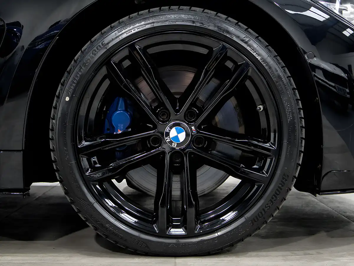 Used 2019 BMW 4 Series Gran Coupe M Sport Black - Interior and Exterior details 9