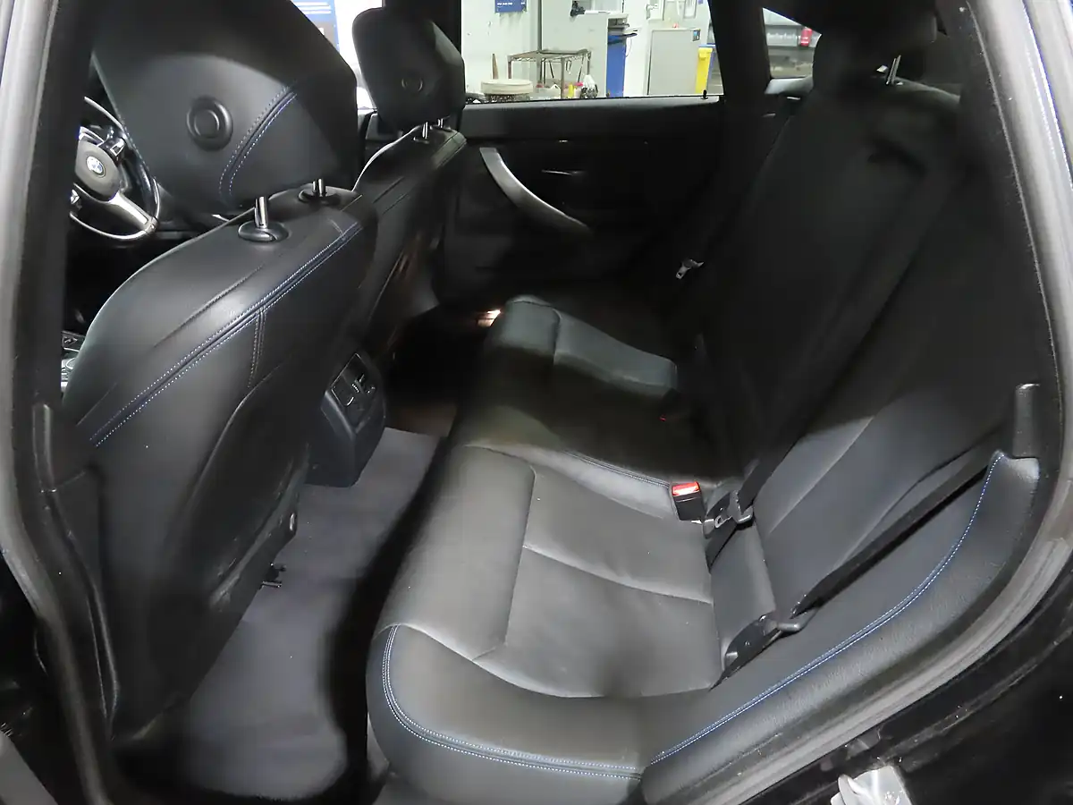 Used 2019 BMW 4 Series Gran Coupe M Sport Black - Interior and Exterior details 10