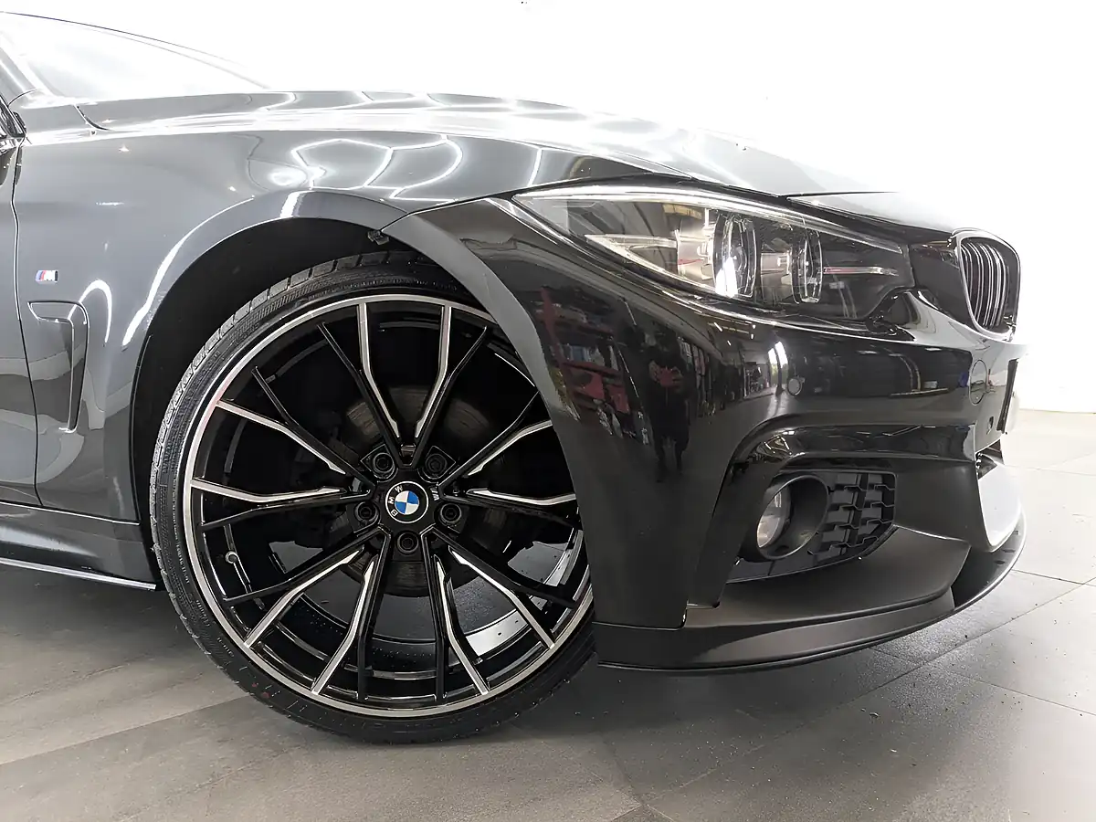 Used 2019 BMW 4 Series Gran Coupe M Sport Black Sapphire - Interior and Exterior details 2
