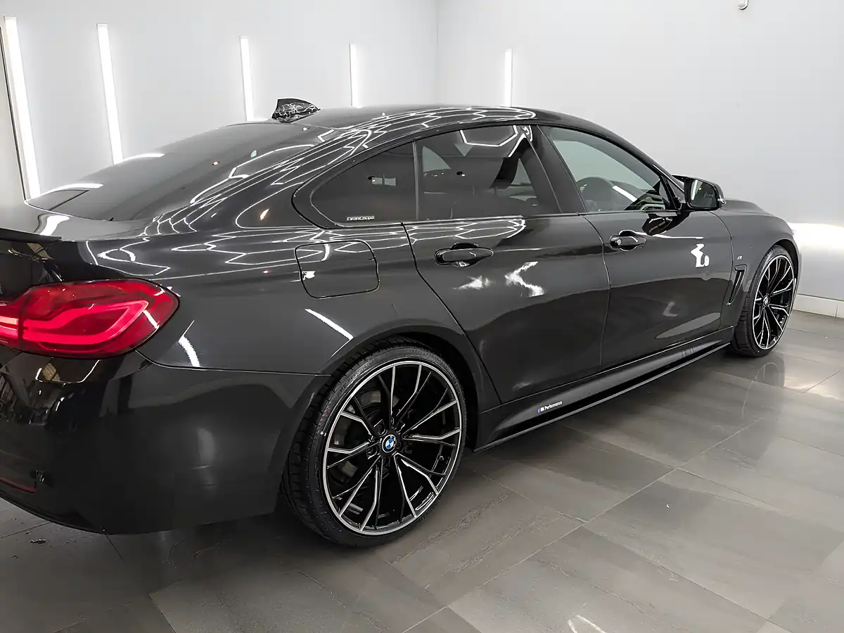 Used 2019 BMW 4 Series Gran Coupe M Sport Black Sapphire - Interior and Exterior details 8