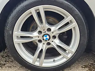 Used 2019 BMW 4 Series Gran Coupe M Sport Glacier Silver - Interior and Exterior details 14