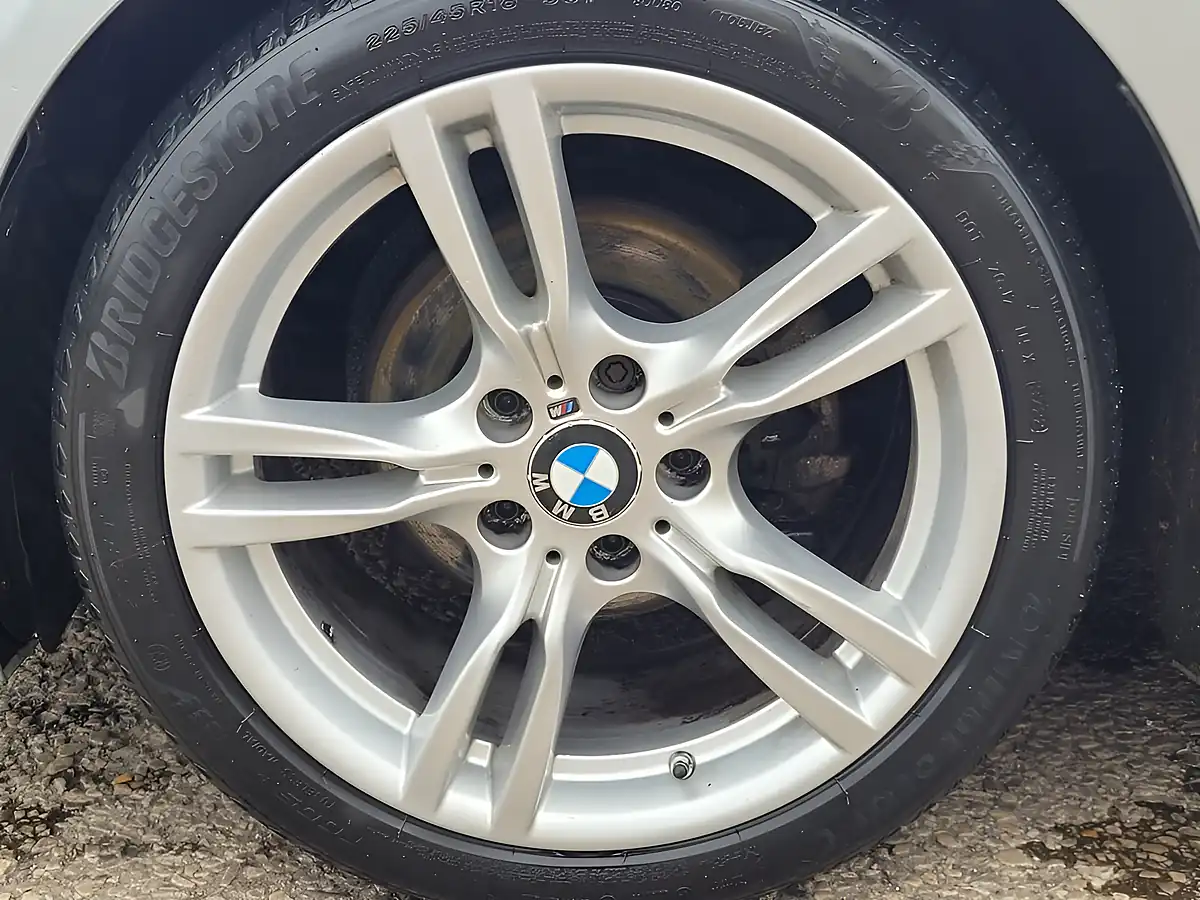 Used 2019 BMW 4 Series Gran Coupe M Sport Glacier Silver - Interior and Exterior details 14