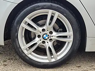Used 2019 BMW 4 Series Gran Coupe M Sport Glacier Silver - Interior and Exterior details 17