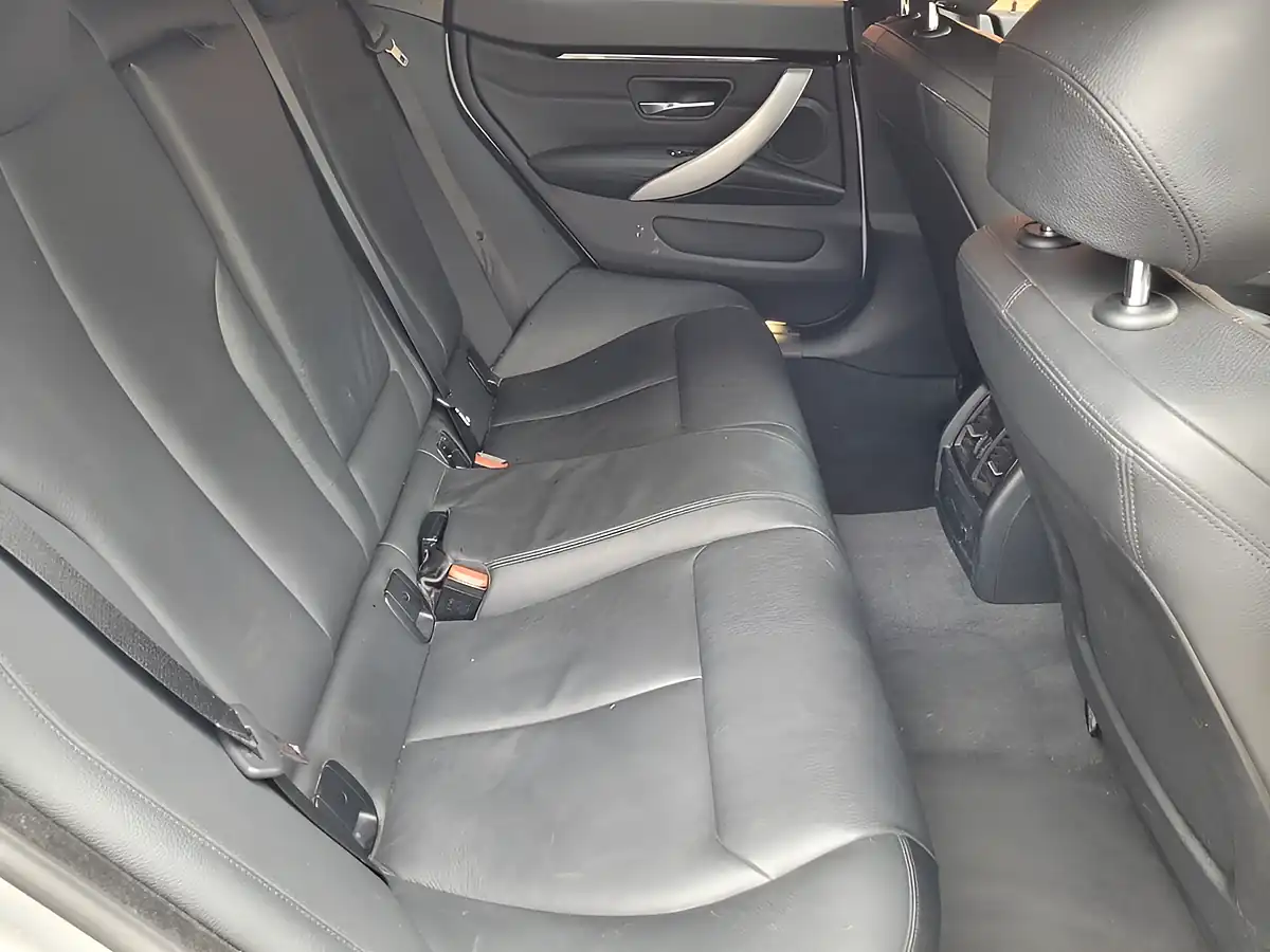 Used 2019 BMW 4 Series Gran Coupe M Sport Glacier Silver - Interior and Exterior details 20