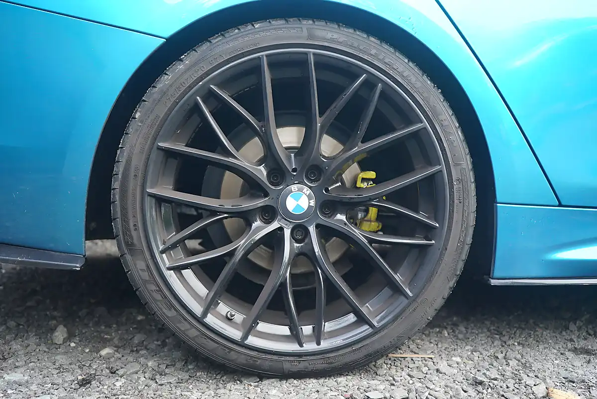 Used 2019 BMW 4 Series Gran Coupe M Sport Snapper Rocks Blue - Interior and Exterior details 12