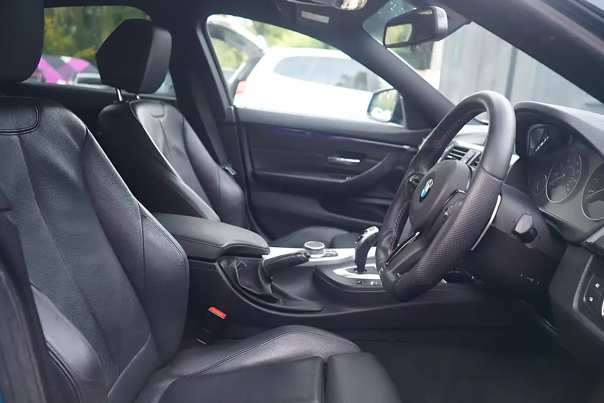 Used 2019 BMW 4 Series Gran Coupe M Sport Snapper Rocks Blue - Interior and Exterior details 17