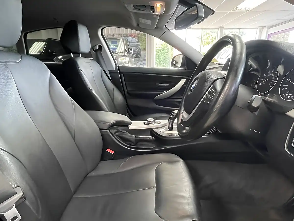 Used 2019 BMW 4 Series Gran Coupe Se Mineral Grey - Interior and Exterior details 14