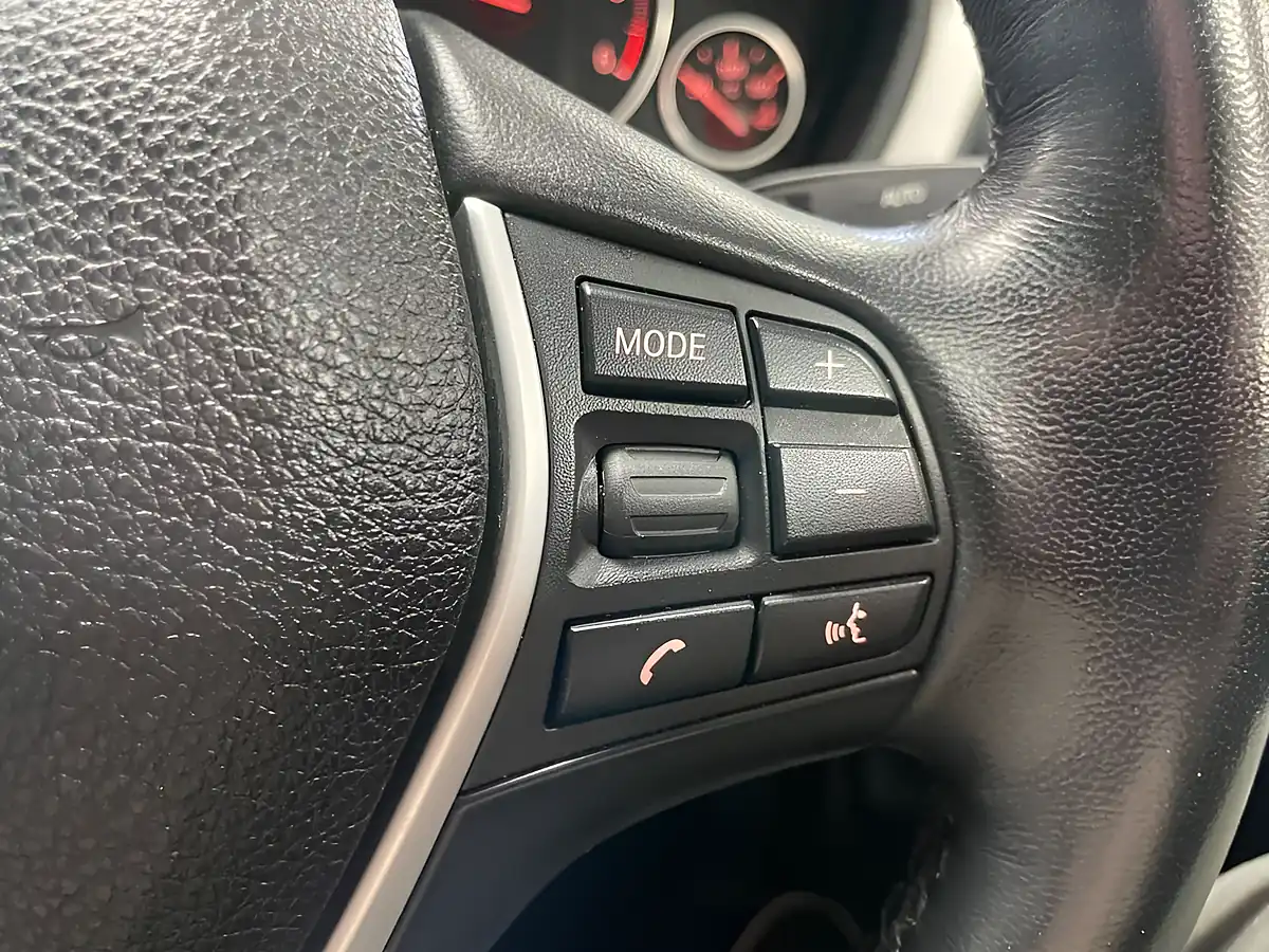 Used 2019 BMW 4 Series Gran Coupe Se Mineral Grey - Interior and Exterior details 18