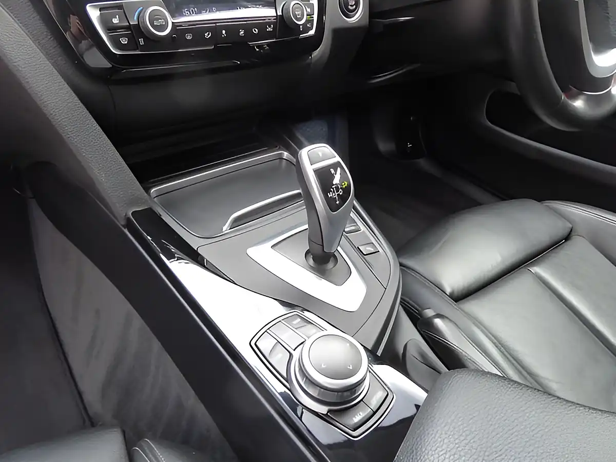 Used 2019 BMW 4 Series Gran Coupe Sport Silver - Interior and Exterior details 15