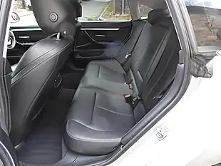Used 2019 BMW 4 Series Gran Coupe Sport Silver - Interior and Exterior details 16