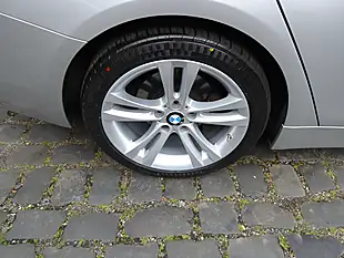 Used 2019 BMW 4 Series Gran Coupe Sport Silver - Interior and Exterior details 8