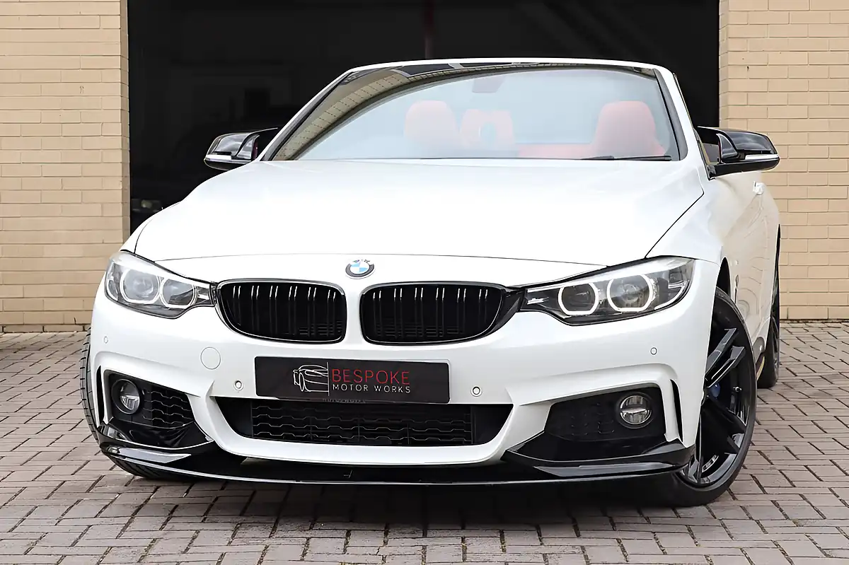 Used 2019 BMW 4 Series M Sport Alpine White - Front View