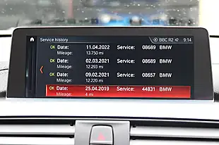 Used 2019 BMW 4 Series M Sport Alpine White - Interior and Exterior details 13