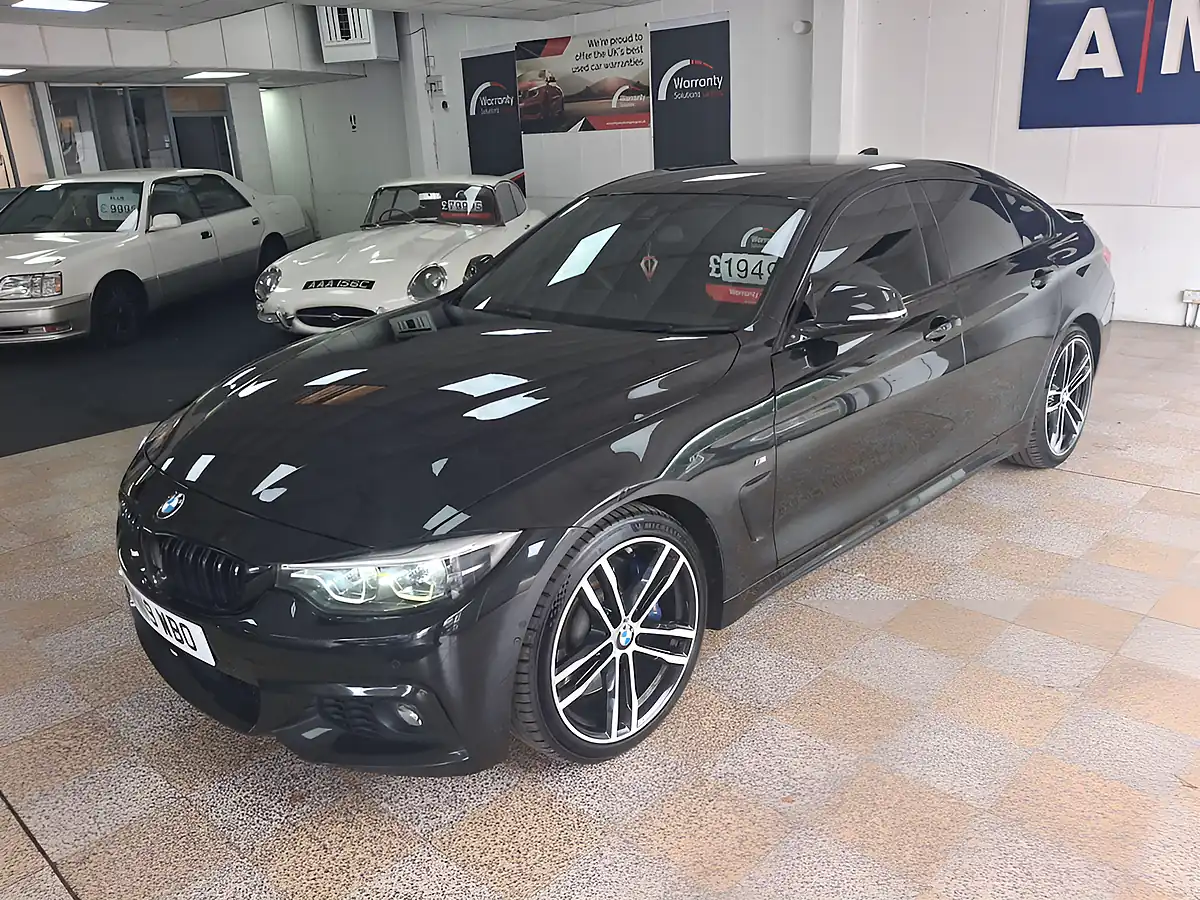 Used 2019 BMW 4 Series M Sport Black - Front View