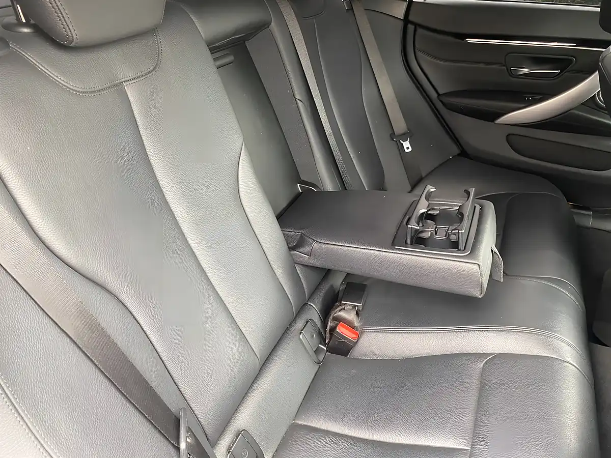 Used 2019 BMW 4 Series M Sport Black - Interior and Exterior details 7