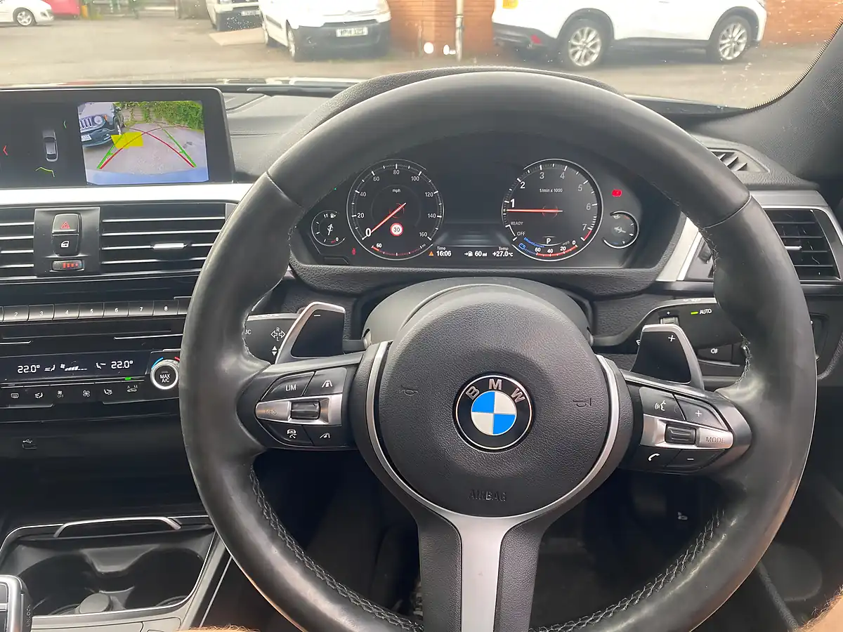 Used 2019 BMW 4 Series M Sport Black - Interior and Exterior details 8