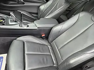 Used 2019 BMW 4 Series M Sport Blue - Interior and Exterior details 8